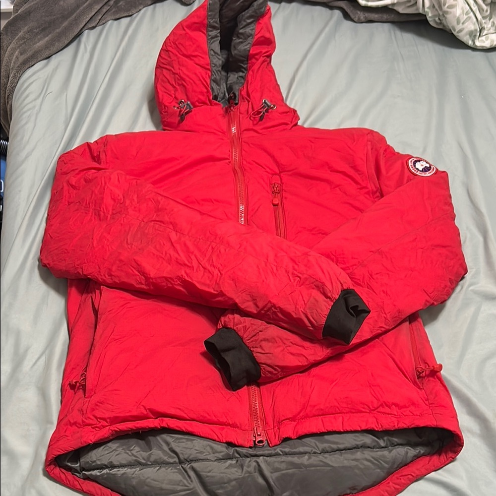 Red Hooded Jacket with Logo Patch - Canada goose - size M